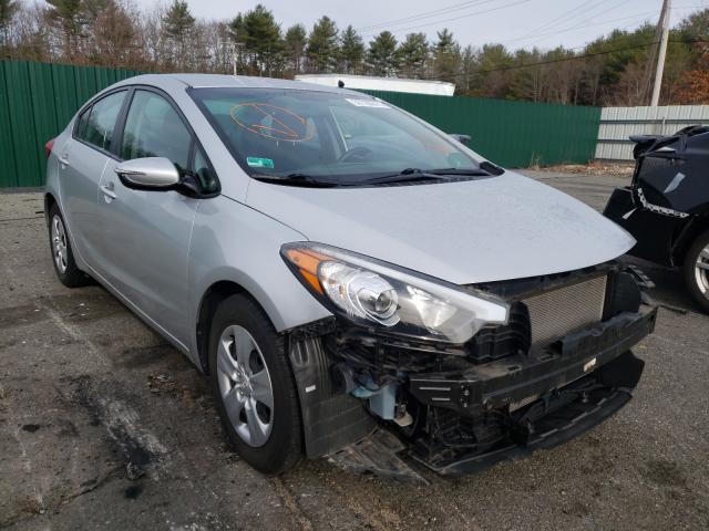Kia Forte lx (2015)