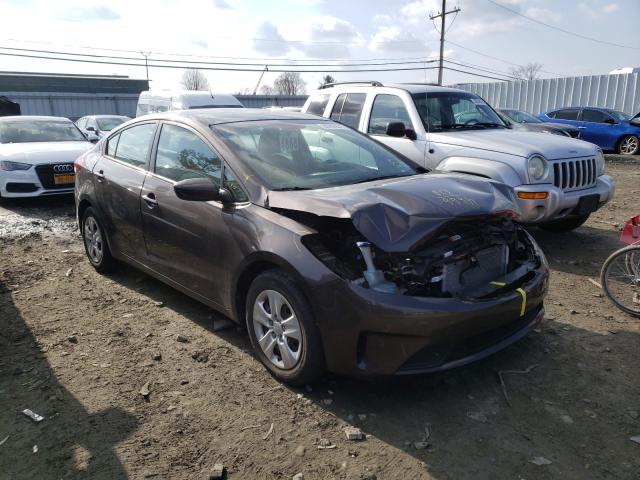 Kia Forte lx (2017)