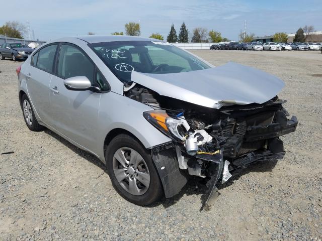 Kia Forte lx (2015)