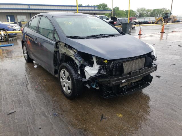 Kia Forte lx (2016)