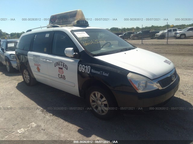 Kia Sedona (2012)