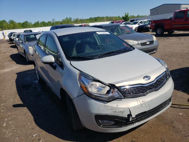Kia Rio ex (2013)