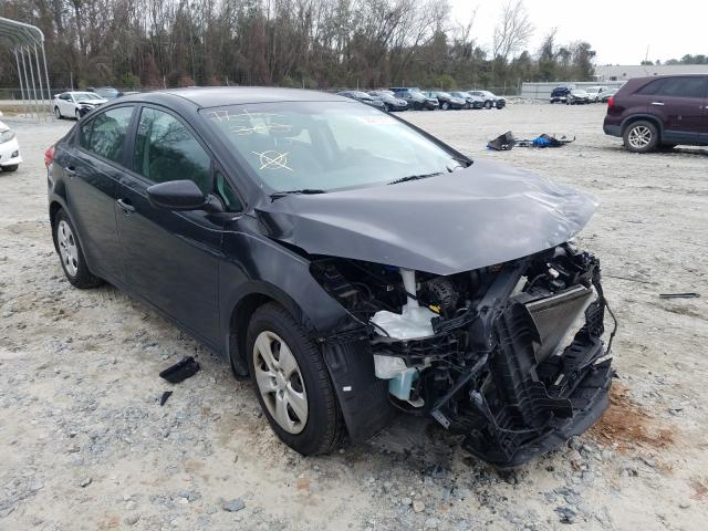 Kia Forte lx (2015)