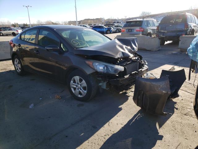 Kia Forte lx (2015)