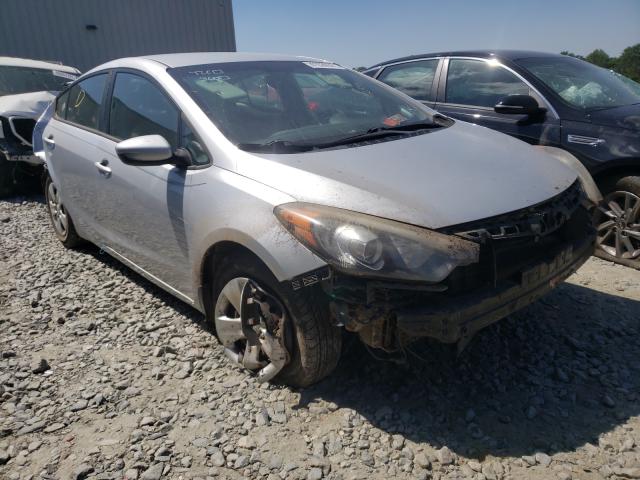 Kia Forte lx (2016)