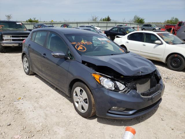 Kia Forte lx (2016)