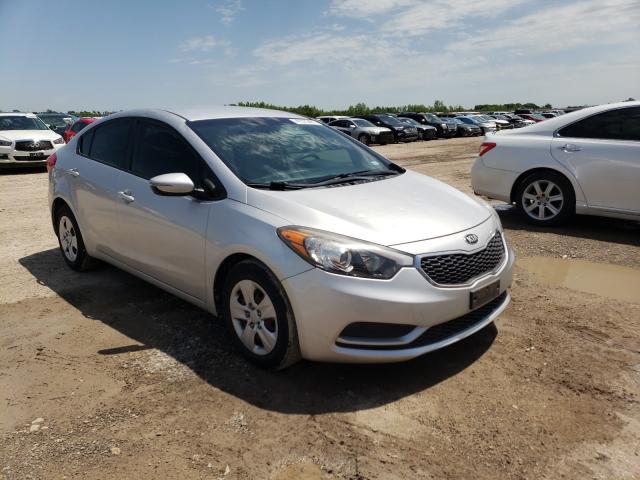 Kia Forte lx (2015)