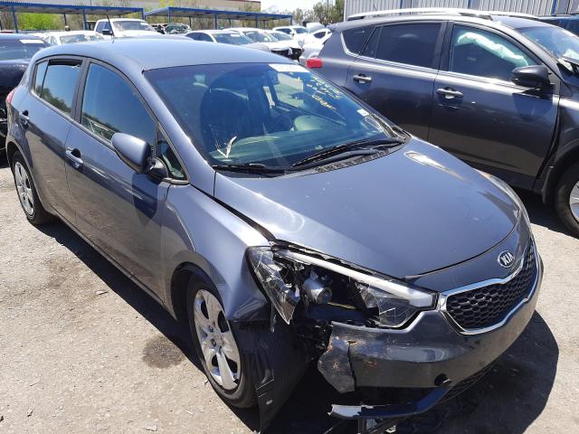 Kia Forte lx (2016)