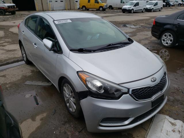 Kia Forte lx (2015)