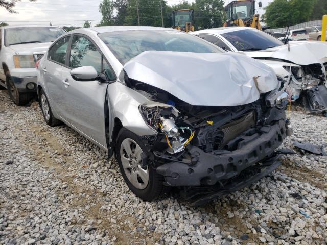 Kia Forte lx (2016)