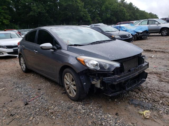 Kia Forte lx (2016)