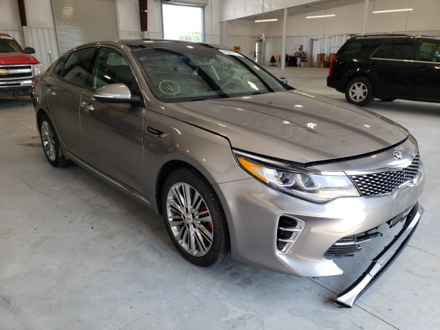 Kia Optima sxl (2017)