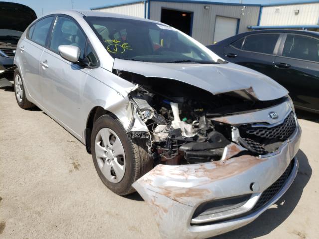 Kia Forte lx (2015)