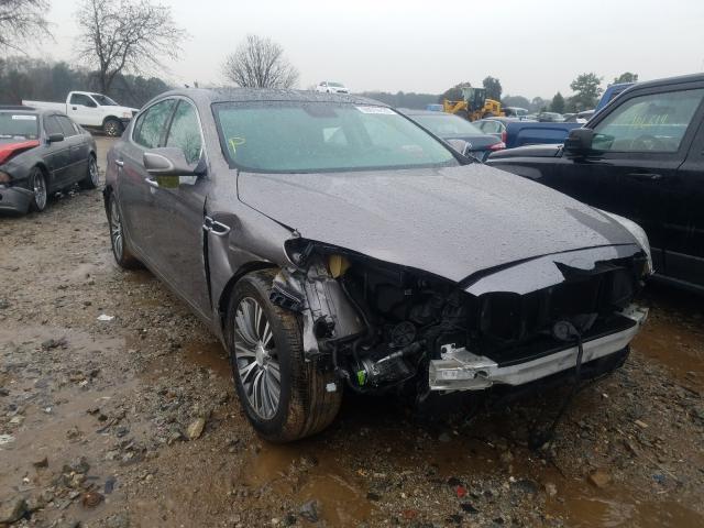 Kia K900 (2016)