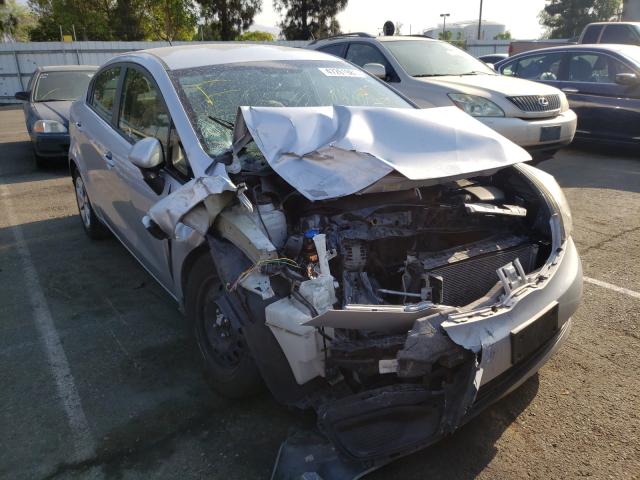 Kia Rio ex (2013)