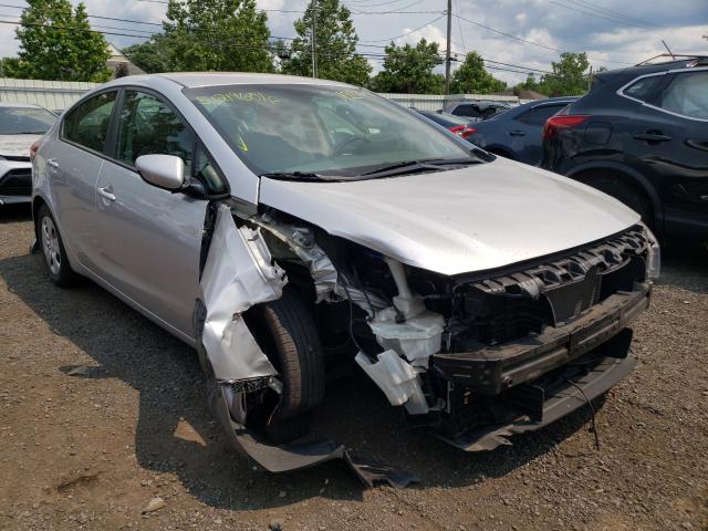 Kia Forte lx (2017)