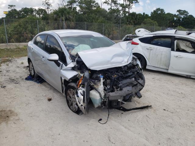 Kia Rio ex (2014)