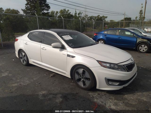 Kia Optima hybrid (2013)