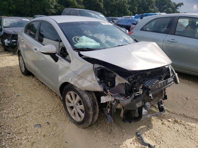 Kia Rio ex (2013)