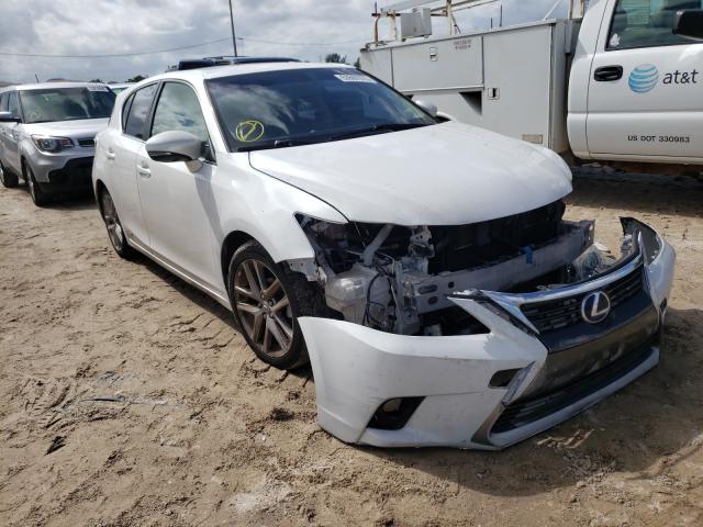 Lexus Ct 200 (2015)