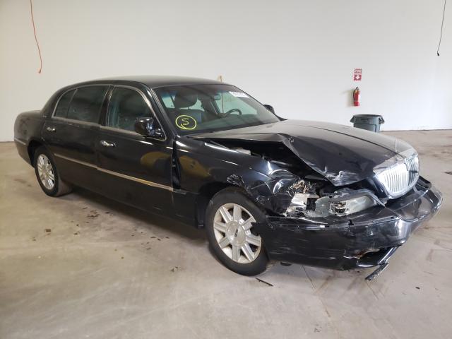 Lincoln Town car e (2011)