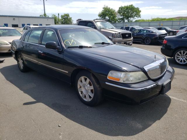 Lincoln Town car e (2011)