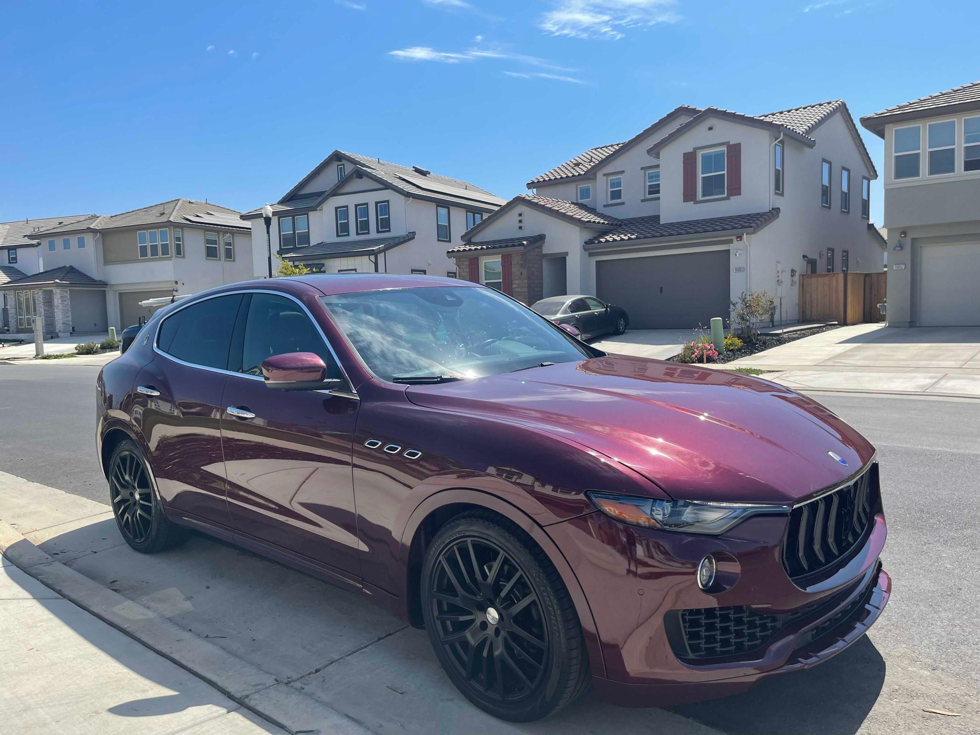 Maserati Levante (2017)