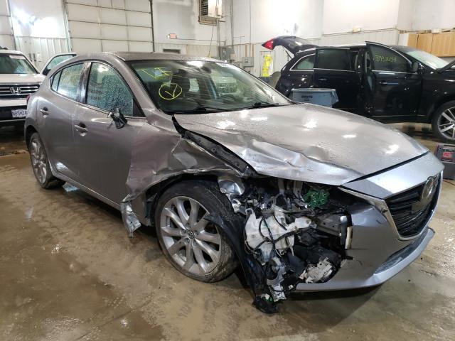 Mazda 3 grand to (2015)