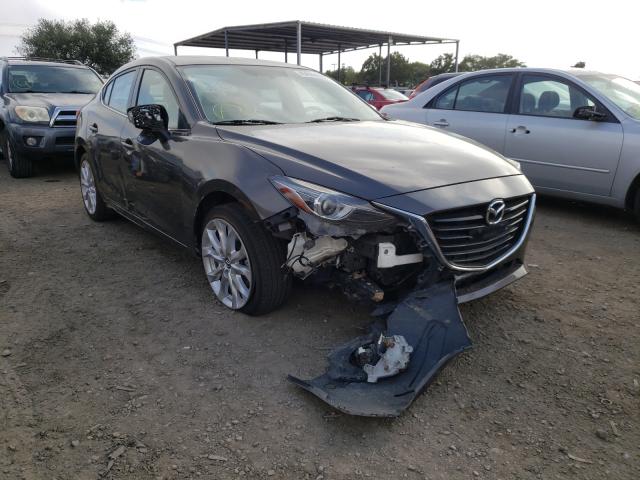 Mazda 3 grand to (2015)