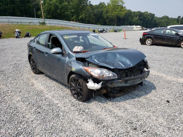 Mazda 3 s (2012)