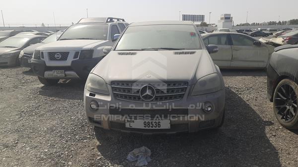 Mercedes-benz Ml 500 (2006)