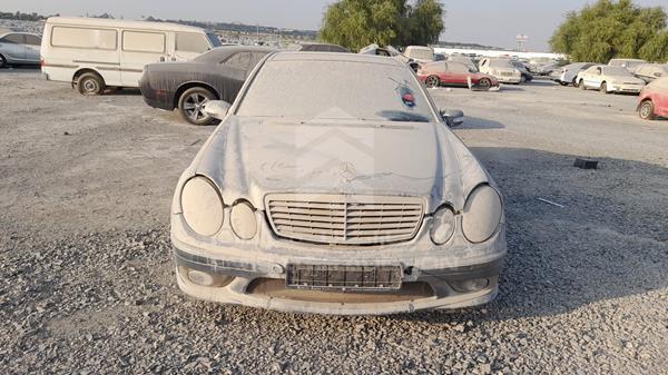 Mercedes-benz E320 (2004)