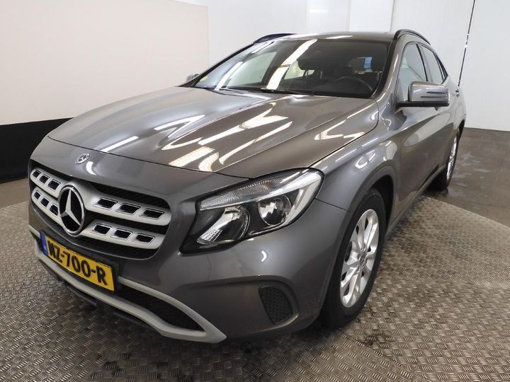 Mercedes-benz Gla (2017)