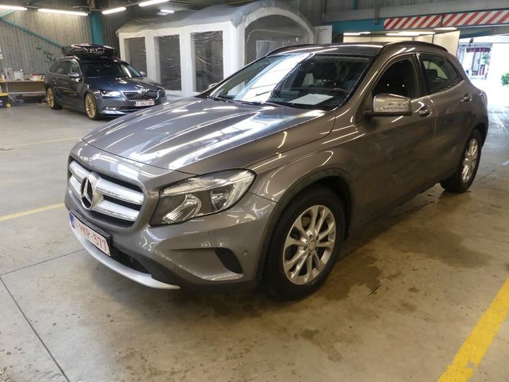 Mercedes-benz Gla (2016)