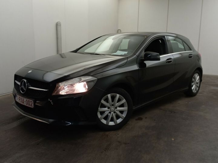 Mercedes-benz A (2016)