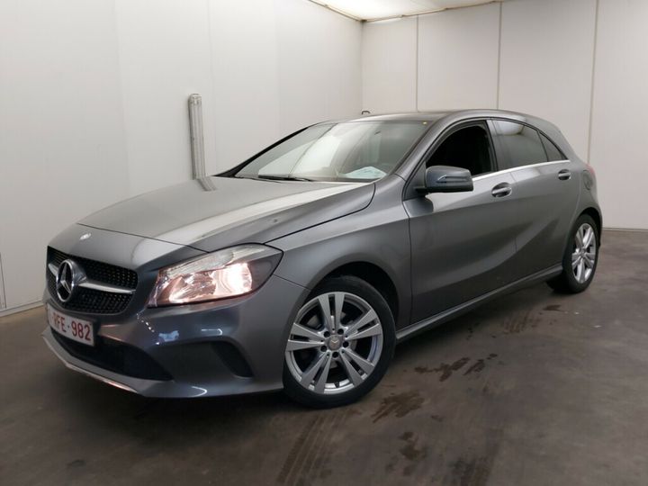 Mercedes-benz A (2016)