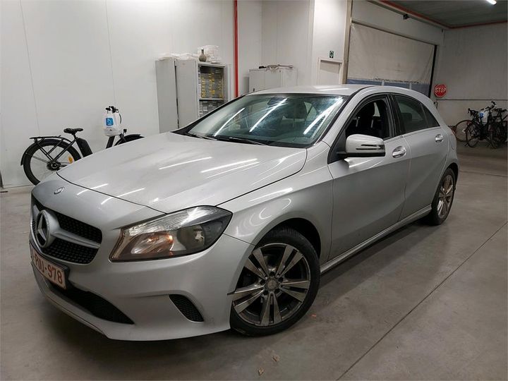 Mercedes-benz A (2016)