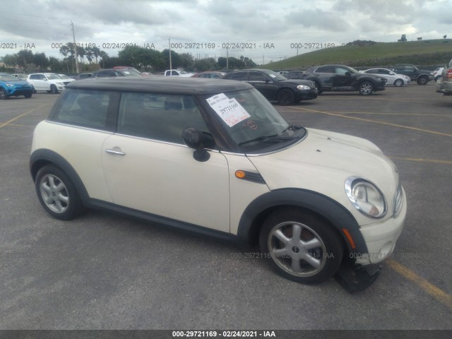 Mini Cooper hardtop (2010)