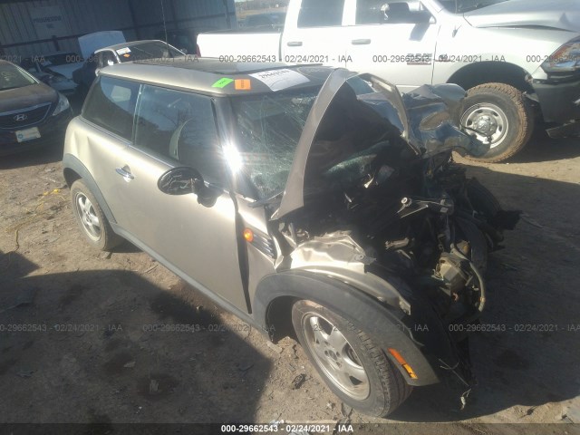 Mini Cooper hardtop (2010)
