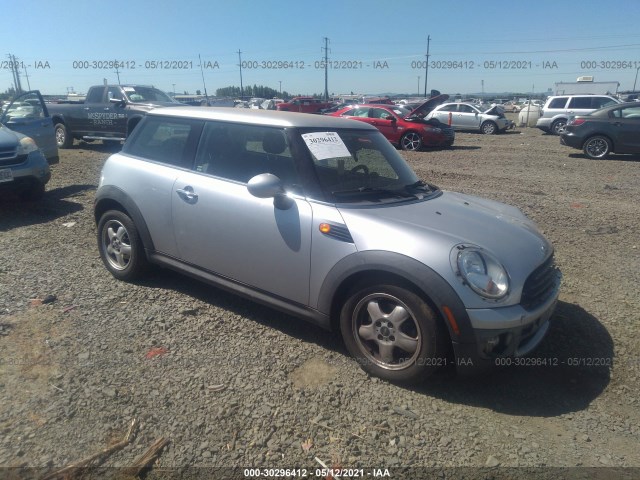 Mini Cooper hardtop (2010)