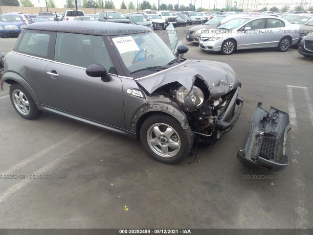 Mini Cooper hardtop (2010)