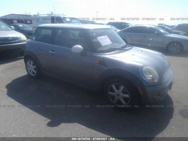 Mini Cooper hardtop (2010)