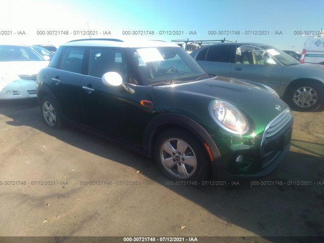 Mini Cooper hardtop 4 door (2015)