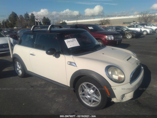 Mini Cooper hardtop (2010)
