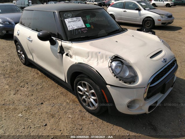 Mini Cooper hardtop (2015)