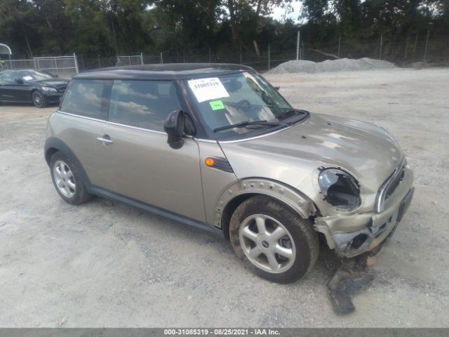 Mini Cooper hardtop (2010)