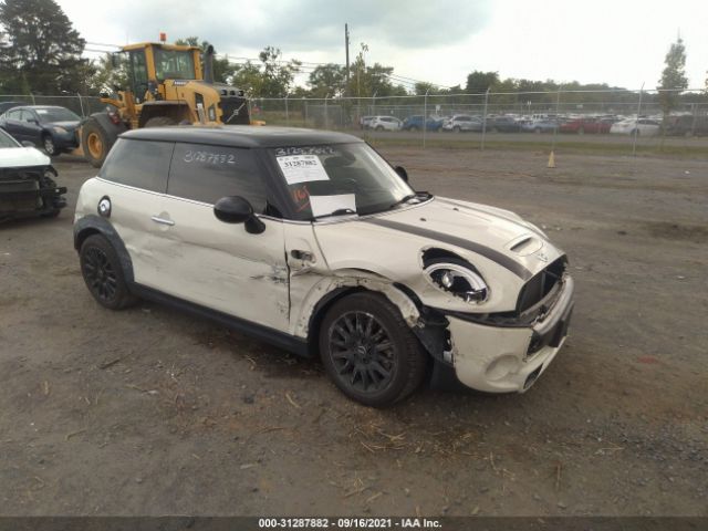 Mini Cooper hardtop (2015)