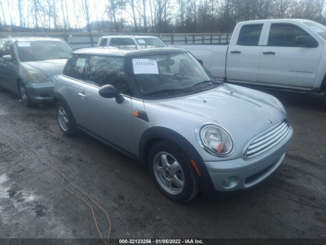 Mini Cooper hardtop (2010)