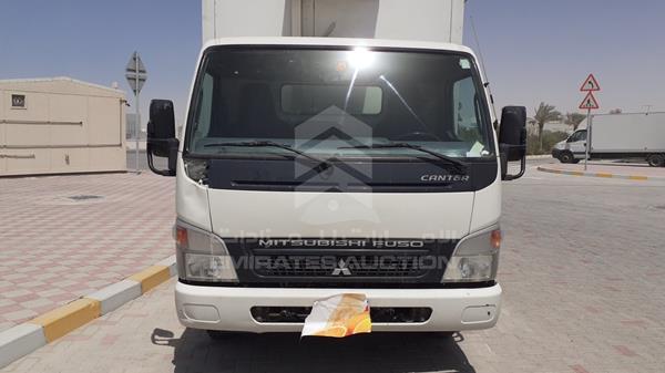 Mitsubishi Canter (2015)