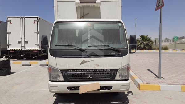 Mitsubishi Canter (2015)